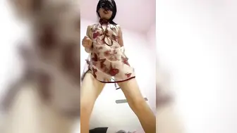【极品粉穴00后学生妹】清纯甜美校花级，露奶情趣装，特写粉嫩无毛美穴，掰开看洞洞，娇喘嗲嗲很好听