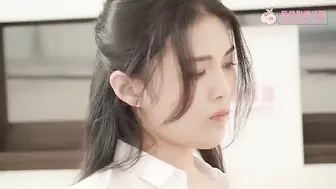 【蜜桃传媒】蜜桃女神-白允儿【白领OL淫逼裸讯】为求升官我答应老板任何要求，高清720P原版首发【PMX060】