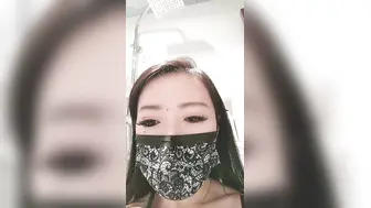 电臀女王来袭蜜桃臀马甲线【下篇】顶级美臀诱惑盛宴，椅子上假屌骑坐，扶着洗衣机扭动屁股，半脱下丁字裤掰穴极骚
