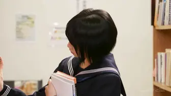 SDDE-535 [中文字幕]墙壁！桌子！椅子！一所人人都爱的名校，在这里，未经修饰的男性生殖器会突然冒出来。“东京都市吸吮学校”毕业典礼 ~我的毕业典礼~ 特邀嘉宾：户田真琴