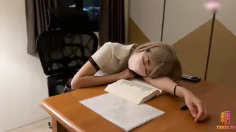 【爆操继女】继父的特殊惩罚骚女儿穿黑丝被继父用大屌惩罚后入疯狂抽插内射