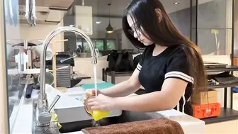 老婆给债主操了