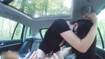 女友骚闺蜜被带到野外车震【字幕】 loliiiiipop99 下面有根棒棒糖 OnlyFans