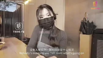 【糖心独家】nana-发现了儿子阳痿的秘密，原来是对妈妈有性幻想，被妈妈足交调教