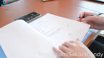 “伏弟魔”女秘书为得到赚钱之道献身老板