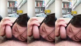 清新短发小女友吃起鸡巴来超淫荡