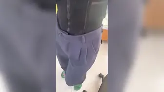 当嫂子不开心的时候，我就会主动去讨好她，当然操她的时候我也会更加卖力。