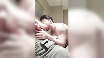 巴西混血金鋼狼-粉红大乳晕的奶头声音超好听(上) 更是让所有人迷醉。她淫荡放纵，无所顾忌