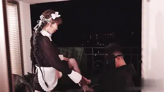 辛尤里粗爆性交：征服坏女仆，激情征服之旅