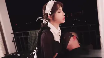 辛尤里粗爆性交：征服坏女仆，激情征服之旅