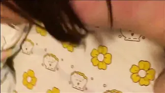 【网曝泄密】下贱母狗们渴望被爸爸狠狠蹂躏，操的越猛爱的越深