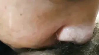 健身房鲜族老板潜规则美女员工视频流出！素颜素人完美露脸，休息室一直干到收银台，真的很哇塞