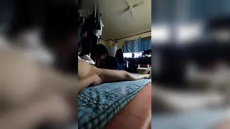 韩国大学生小情侣，自拍啪啪视频遭流出!爱吃大棒棒的小可爱!