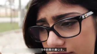 我男朋友不让我做三人行，所以我和两个黑人发生了性关系