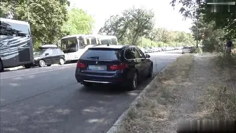 一米九的大长腿少妇在公交车被陌生的黑人小