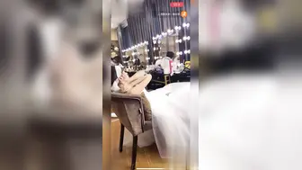高颜值淫荡新娘合集视频流出 多年恩爱修成正果 开启淫妻之路 别人的老婆谁不喜欢呢？