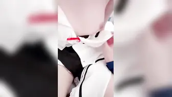 发现妹妹给别的男人发嫩逼照 气的强迫内射边操边哭