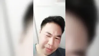 极品乱伦找好色小姨子泻火 无套啪啪猛操 小姨子表情亮了 忍不住高潮呻吟 最后直接内射中出