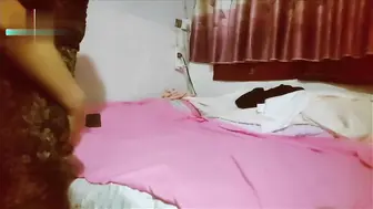 【母子乱伦】性欲旺盛的儿子把妈妈操了