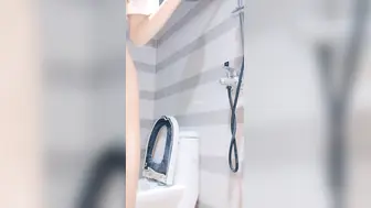 大一学妹 最喜欢做爱 少女沐浴，粉嫩酮体，洗白白展示完美粉肥鲍
