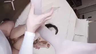 粗屌长驱直入深插嫩穴！娇小可爱小白虎！毛绒小熊裙！白丝小美脚