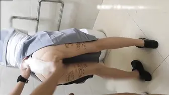 网红少女性爱欲望系列-公共厕所肉便器无套后入