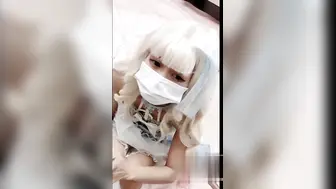 金发萝莉小天使 被男友后入狂插
