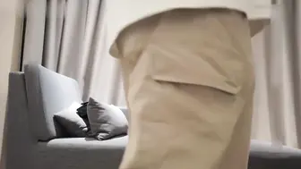 长相清纯甜美花臂纹身嫩妹，舌吻调情扣逼上位骑坐后入猛操，被操的呻吟大声非常诱人