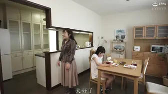 FOCS-289 [中文字幕]眠姦調教性交 为了家人的幸福今天也被继父抱着。下川紬