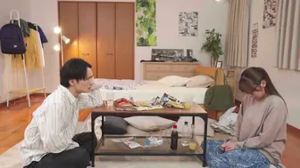 DASS-793 [中文字幕]国王游戏让我们突然拉近距离，没想到平时内向的巨乳眼镜妹其实超级淫乱，一夜两天甜蜜中出恋爱性爱。。 七海那美