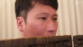 FOCS-280 [中文字幕]【让妻子被NTR的按摩店】因为长期无性生活而觉醒的丈夫的特殊癖好 最爱的H罩杯妻子和他人交合内射呻吟 被安排好的NTR 福原美奈