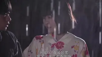 HMN-743 [中文字幕]烟花大会的夜晚，被突如其来的大雨搞得疯狂 和青梅竹马的同学一起逃进爱情旅馆，在相隔一间的房间里躲雨内射，东条夏