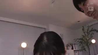 SNOS-240 [中文字幕] 我最爱的女友，竟然是对上司、同事、后辈……任何人都会张开双腿的 社内共享肉穴 但即便如此……我还是会不甘心地勃起，真是太狼狈了 - 村上悠华