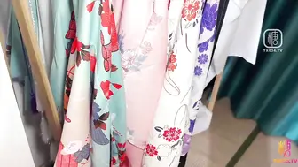 【新人推荐】街头艳遇 日系萌妹嫩穴初体验  #草莓甜筒  #cos #口交  #足交 #后入 #骑乘