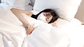 女仆契约-父债女偿-白嫩梓怡沦为储精性玩物