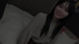 FC2-PPV-3264420 首次拍攝 亮相！ 這就是秋田美女的絕美容顏和被初雪般的美肌包裹著的豐滿美人