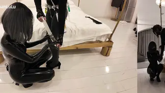 满月之夜 胶衣女王