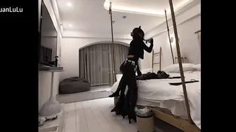 满月之夜 胶衣女王