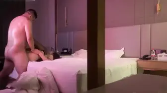 老公跑船半年不在家的人妻_耐不住寂寞找我偷情做的时候电话还催着接孩子