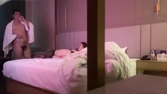老公跑船半年不在家的人妻_耐不住寂寞找我偷情做的时候电话还催着接孩子
