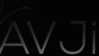 林思妤#AVJiali为了更多拍摄工作主动搭讪现场导演并约到自己家里勾引献上肉体