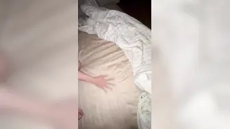 性感丝袜美腿又长又细 美乳小蛮腰 大鸡巴吃好 爽骚御姐被操翻 狼友无套内射 喜欢骑乘